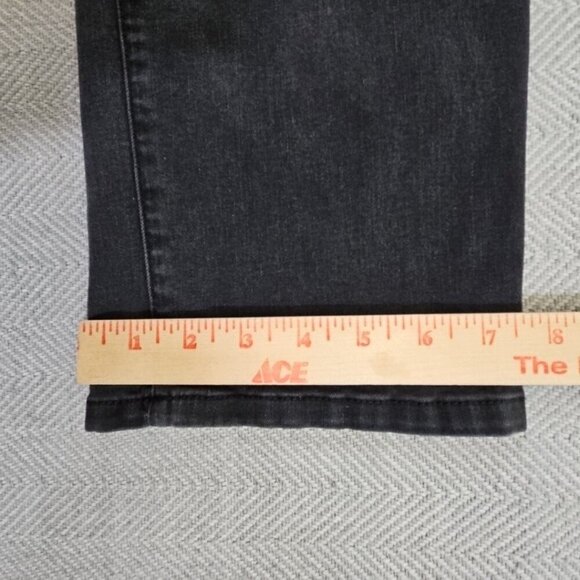 Joe's Jeans Men's 34W 32L Black Straight Leg Quiet Luxury Stretch Workwear - Picture 9 of 12